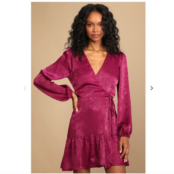 NWT Lulus So Splendid Magenta Purple Satin Long Sleeve Wrap Dress Mini Ruffle S - Picture 5 of 9